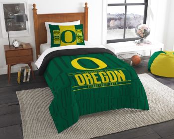 Oregon OFFICIAL Collegiate "Modern Take" Twin Comforter & Sham Set - 1COL/86200/0081/EDC